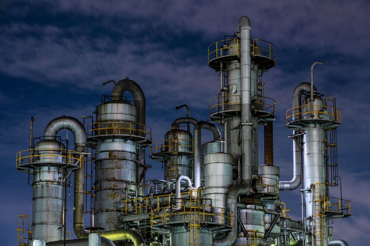 Transforming the Petroleum and Petrochemicals Industry: Top Technology Trends for 2024