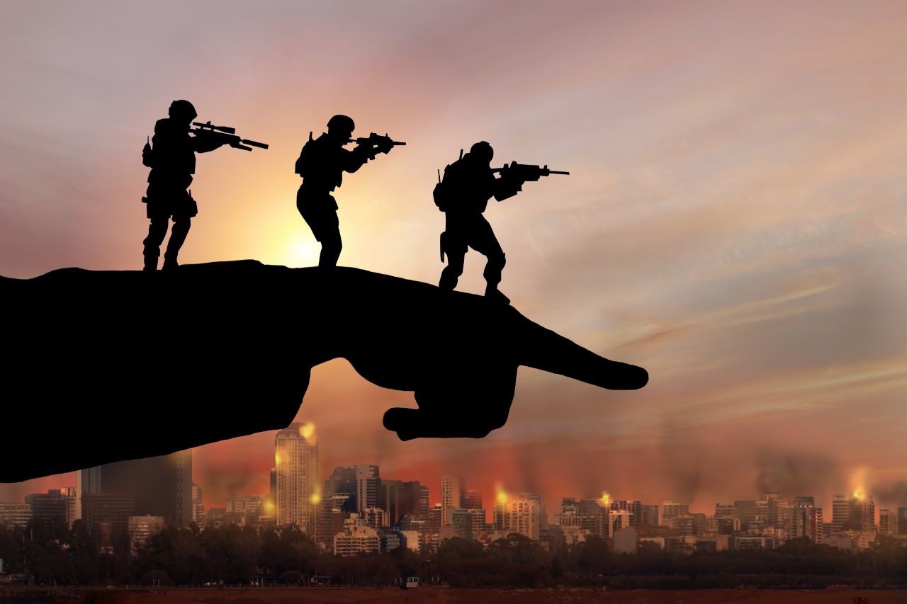 Transforming the Defense and Security Industry: Top Technology Trends for 2024